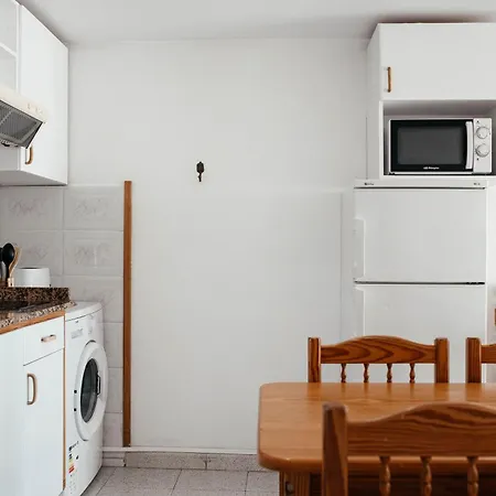 Apartment Tamaramar 2 *