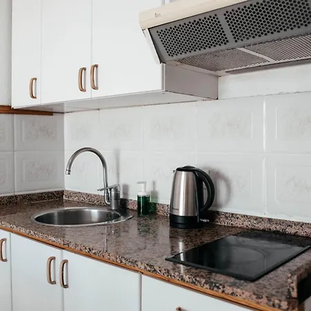 Apartment Tamaramar 2 *
