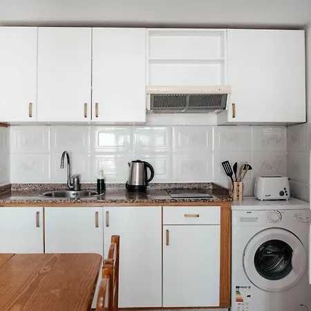 Apartment Tamaramar 2 *